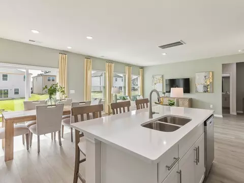 Kitchen - 77 Thistle Patch Pl, Angier, NC 27501 photo 3 of 4
