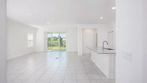 Living - 14055 Spring Hill Dr, Spring Hill, FL 34609 photo 2 of 3