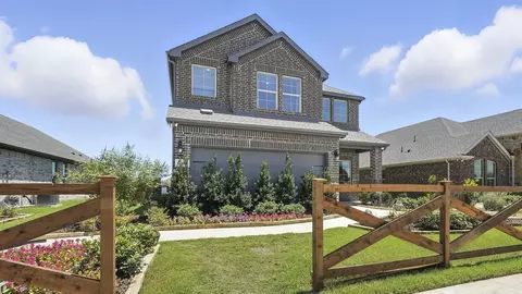 2604 Oconnell Cir, Aubrey, TX 76227