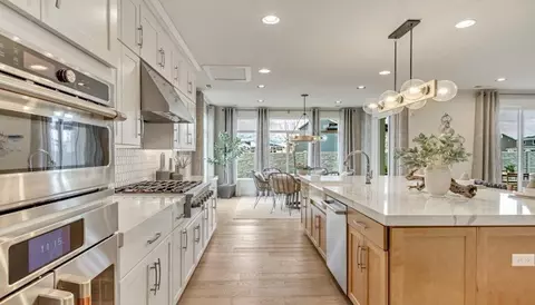 3554 S 2460 W, Syracuse, UT 84075