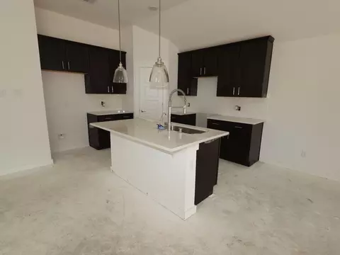 1122 Radiant Ave, La Marque, TX 77568