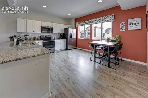 4512 Hawk Haven Vw, Colorado Springs, CO 80911