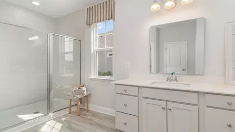 Bath - 304 Still Shores Dr, Gilbert, SC 29054 photo 3 of 6
