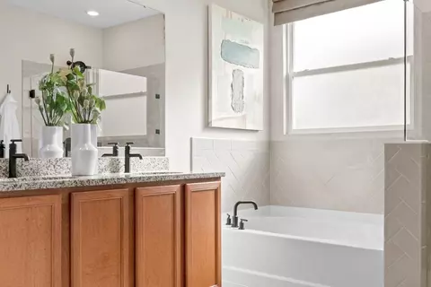 Bath - 38 Rosita Pl, Saint Augustine, FL 32086 photo 1 of 1