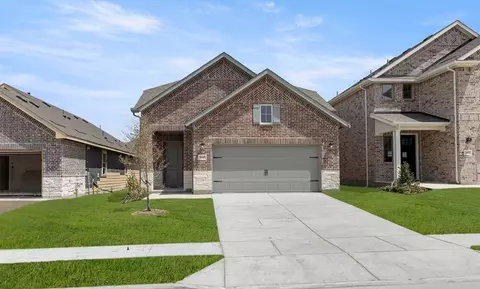 3647 Castle Dr, Celina, TX 75009