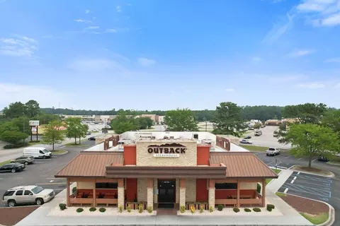 Exterior - 2083 E Paces Trl, Darlington, SC 29532 photo 8 of 9