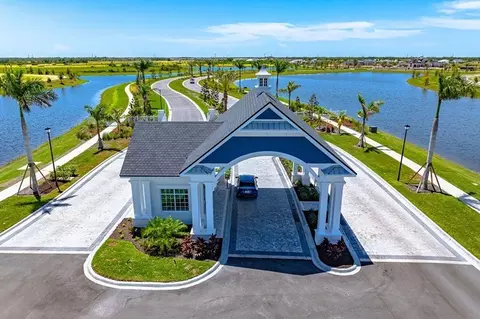 View/Area - 18172 Foxtail Loop, Venice, FL 34293 photo 2 of 14