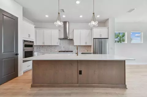 Kitchen - 18172 Foxtail Loop, Venice, FL 34293 photo 1 of 1