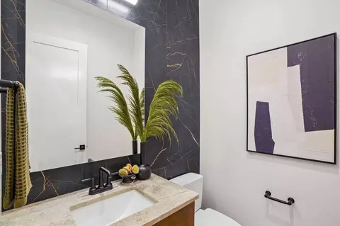 Bath - 5107 N 94th Ave, Camas, WA 98607 photo 5 of 6