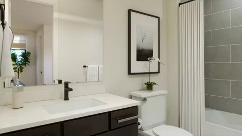 Bath - 5107 N 94th Ave, Camas, WA 98607 photo 1 of 6