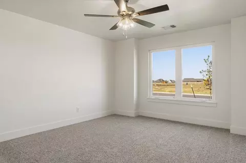 Bedroom - 16212 Wolf Creek Way, Moore, OK 73170 photo 1 of 6