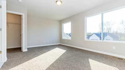 Bedroom - 930 E Drahner Rd, Oxford, MI 48371 photo 7 of 11
