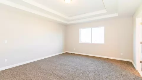 Bedroom - 930 E Drahner Rd, Oxford, MI 48371 photo 3 of 11