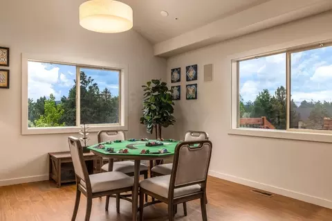 Dining - 63700 Cascade Village Dr, Bend, OR 97701 photo 3 of 4