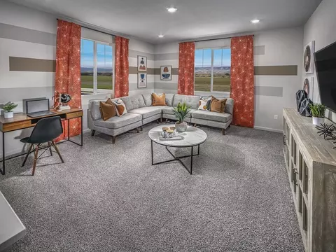 Living - 1684 Eagle River Ave, Manteca, CA 95337 photo 2 of 5