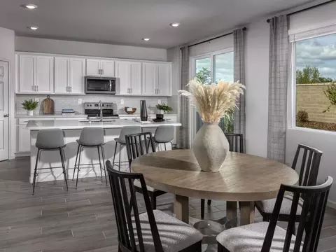 Dining - 1684 Eagle River Ave, Manteca, CA 95337 photo 2 of 2