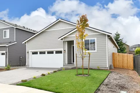 5807 NE 68th St, Vancouver, WA 98661