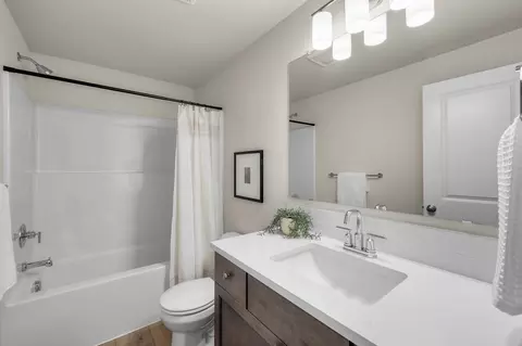 Bath - Spokane St, Post Falls, ID 83854 photo 3 of 11