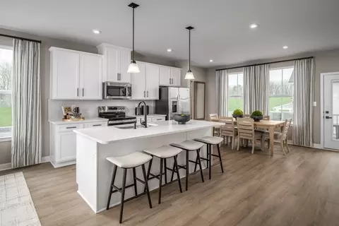79 Domenica Dr, Moorestown, NJ 08057