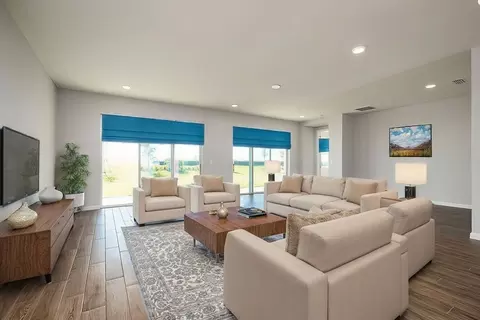Living - 5328 Teirgarten St, Saint Cloud, FL 34771 photo 1 of 4
