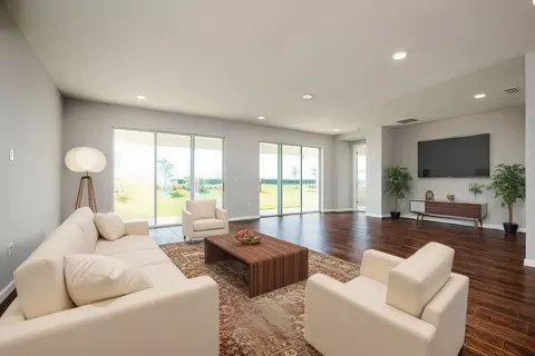 Living - 5328 Teirgarten St, Saint Cloud, FL 34771 photo 2 of 4