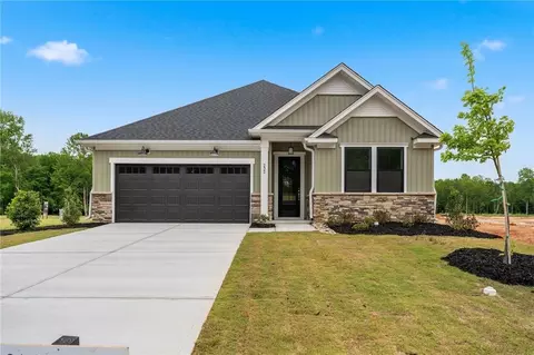 232 Creekside Cir, Williamston, SC 29697