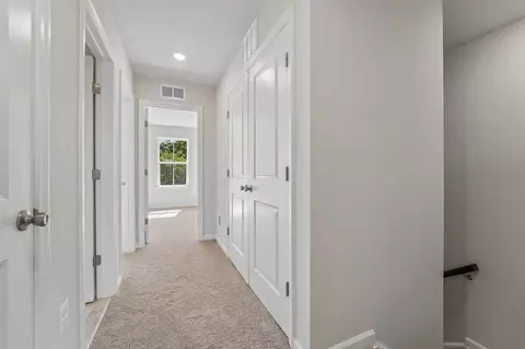 Entry Way - 12105 Spirit Ave, Laurel, MD 20708 photo 4 of 7