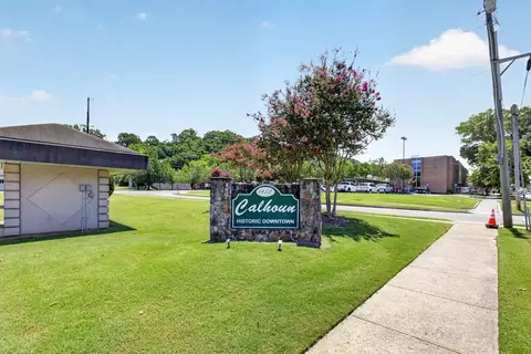 Other - 136 Peters St, Calhoun, GA 30701 photo 5 of 9