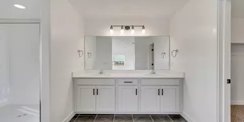 Bath - 1102 W 1580 N, Salem, UT 84653 photo 4 of 7