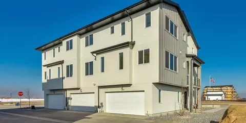 Exterior - 1102 W 1580 N, Salem, UT 84653 photo 3 of 4