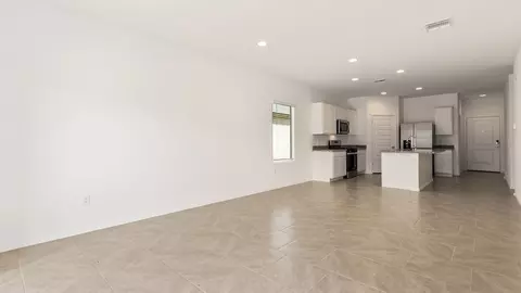 Living - 14011 E Canidae Dr, Vail, AZ 85641 photo 1 of 6