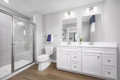 Bath - 17430 Quickstream Dr, Hagerstown, MD 21740 photo 3 of 3