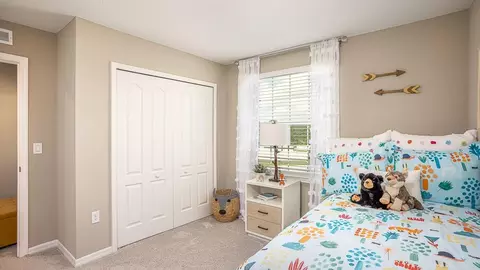 Bedroom - 569 Broadoak Dr, Dundee, FL 33838 photo 8 of 10