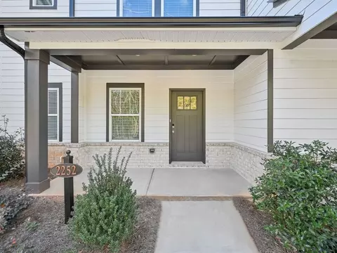 2135 Avalon Rdg, Conyers, GA 30013