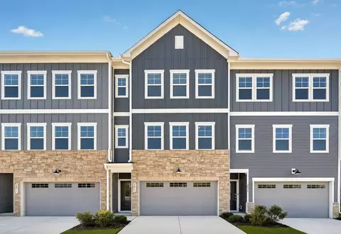 2873 Foster Woods Dr, Apex, NC 27502