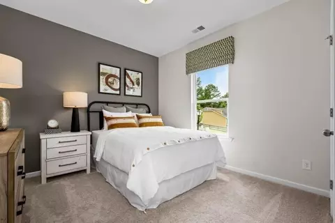 Bedroom - 573 Pemberton St, Kingston, GA 30145 photo 7 of 21