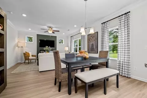 Dining - 573 Pemberton St, Kingston, GA 30145 photo 2 of 11