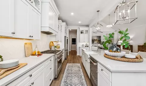 Kitchen - 11464 Wulstone Rd, Haslet, TX 76052 photo 4 of 9
