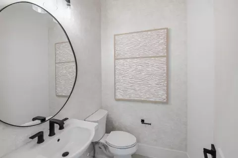 Bath - 10097 Amara Ranch Dr, Lake Worth, FL 33449 photo 4 of 6