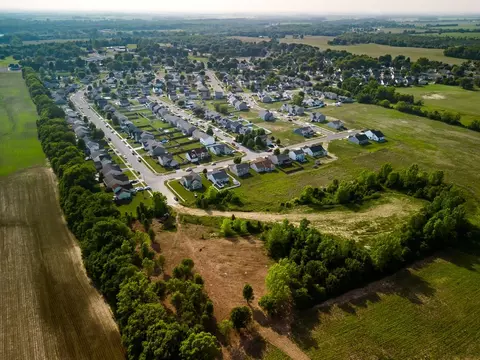 View/Area - 105 Sycamore Dr, Circleville, OH 43113 photo 5 of 5