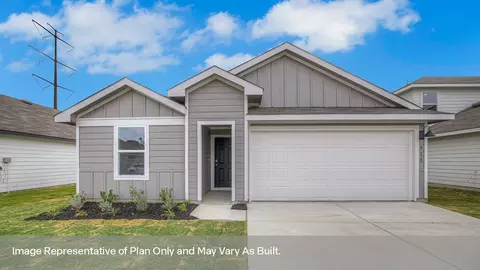 912 Sweden Way, Seguin, TX 78155