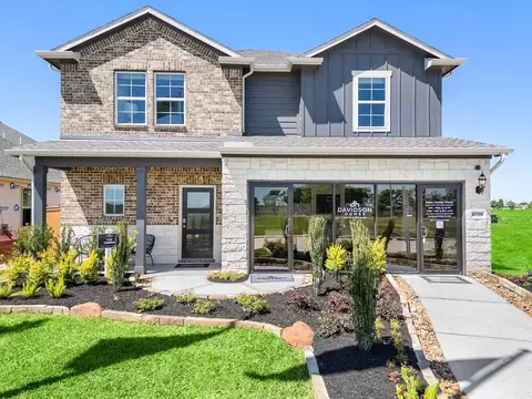 Exterior - 1027 Arbor Dr, Beasley, TX 77417 photo 2 of 12