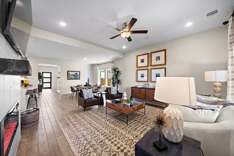 Living - 1027 Arbor Dr, Beasley, TX 77417 photo 2 of 3