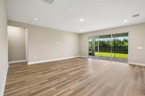 Living - 14238 Sawmill St, Parrish, FL 34219 photo 1 of 4