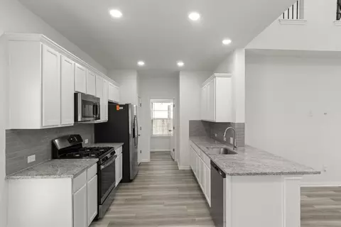 2731 Brand Iron Dr, San Marcos, TX 78666