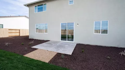 Exterior - 1165 Cathy St, Galt, CA 95632 photo 2 of 5