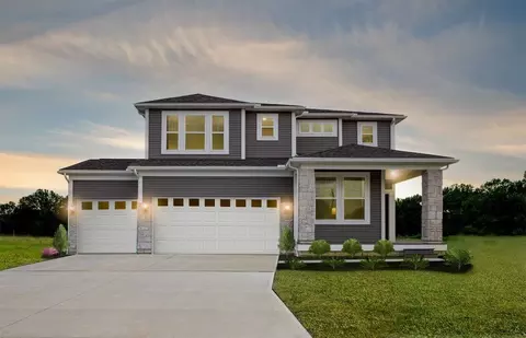 26356 Sunset Dr, Olmsted Twp, OH 44138