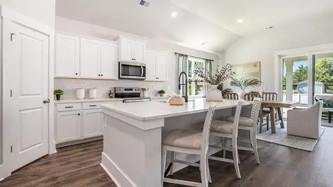 Kitchen - 200 Squirrel Run Dr, Conway, SC 29527 photo 3 of 3