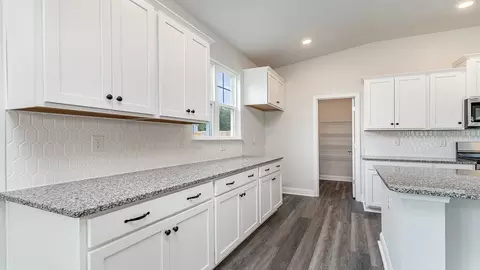 Kitchen - 200 Squirrel Run Dr, Conway, SC 29527 photo 2 of 3