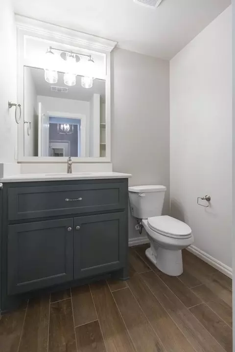 Bath - 932 Hydrangea Way, Edmond, OK 73034 photo 13 of 19
